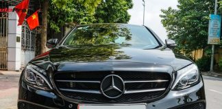Đại gia Việt chi hơn nửa tỷ đồng dùng lướt sau đó phủ đen Mercedes-Benz C300 AMG